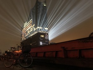 hamburg-auskenner_elbphilharmonie_hamburg-fahrradtouren_stadtrundfahrt-fahrrad
