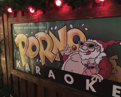 Santa Pauli Porno Karaoke